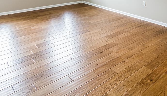 Clean laminate floor